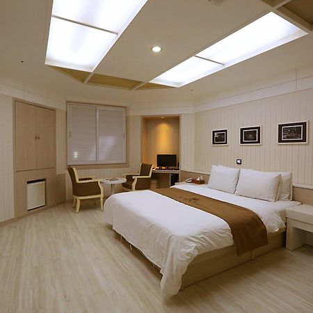 Bucheon Hotel 外观 照片
